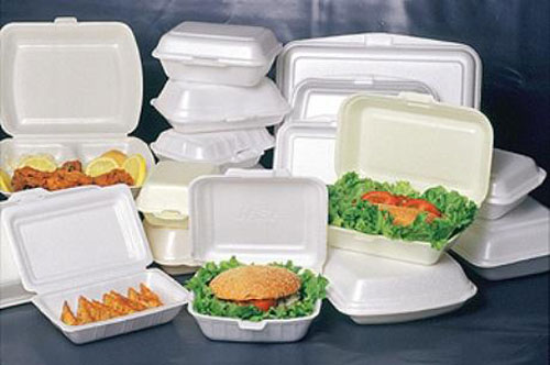 Những loại hộp đựng thực phẩm không nên cho vào lò vi sóng
